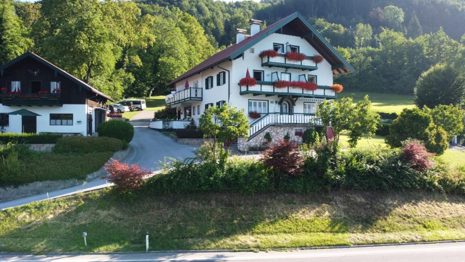Pension Semler Lägenhet Mondsee Exteriör bild